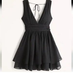 Abercrombie and Fitch plunge‎ black mini chiffon dress XL